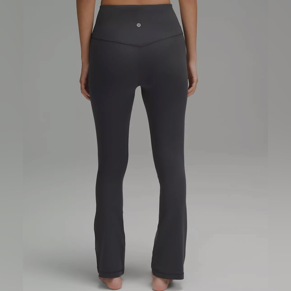 NEW- lululemon Alight High Rise Mini 28” Flare Pant